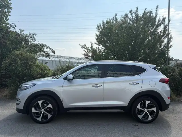 Hyundai Tucson view 5