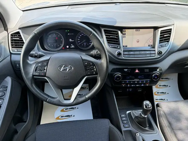 Hyundai Tucson view 7