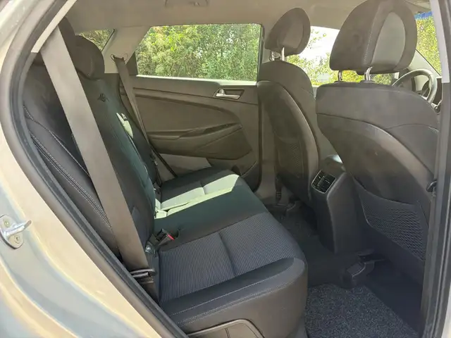 Hyundai Tucson view 9