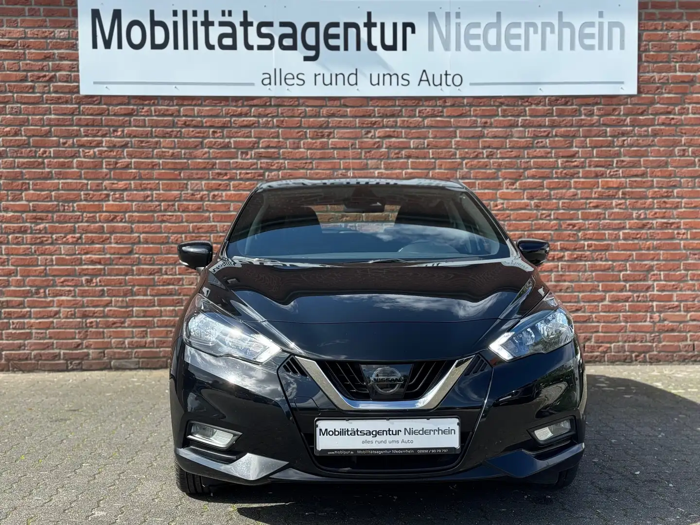 Nissan Micra Micra 1.0 IG-T Acenta Schwarz - 2