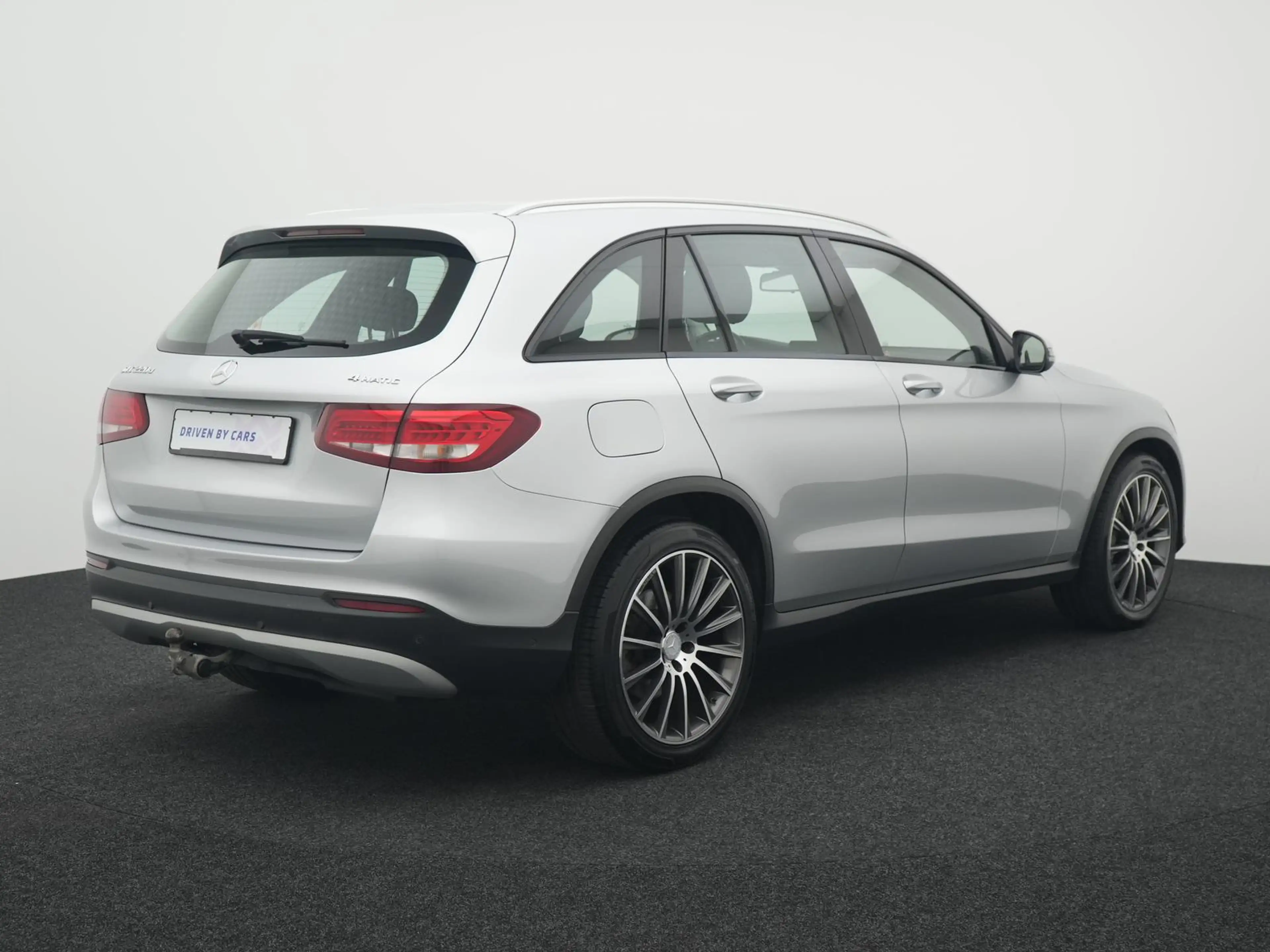 Mercedes-Benz GLC 220 d 4 Matic AHK,KAM,TEMPO,KLIMA,SHZ,BT,NAVI — photo 4