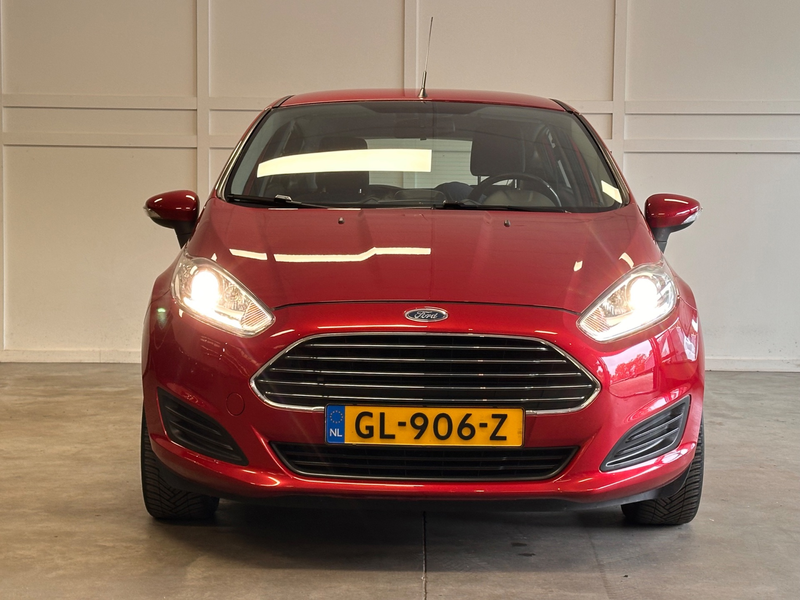 Ford Fiesta 2015 / 122.001 KM NaP / Cruise / Airco — photo 2