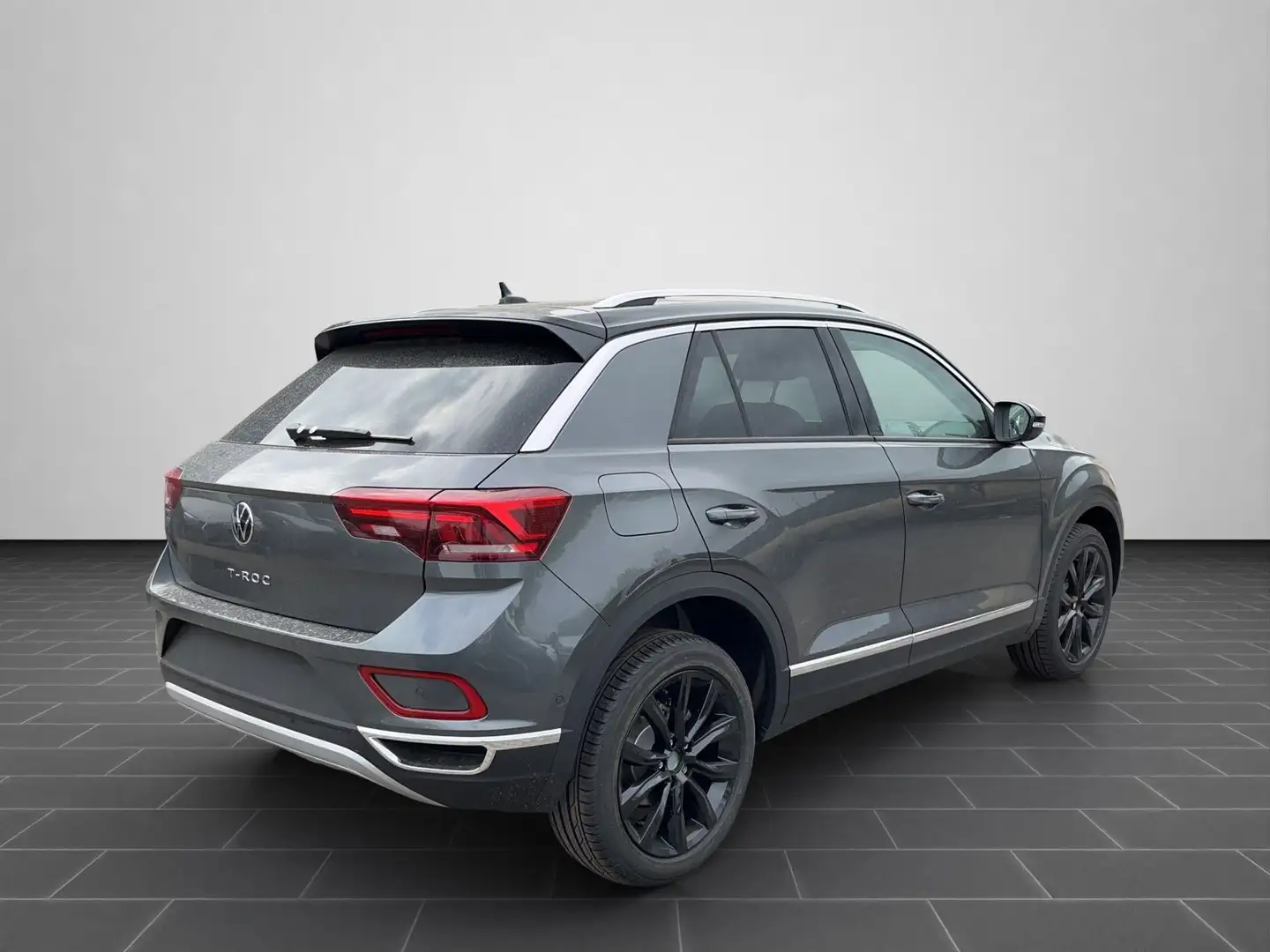 Volkswagen T-Roc Style 1.5 TSI DSG IQ DRIVE NAVI KAMERA 18" Grigio - 2