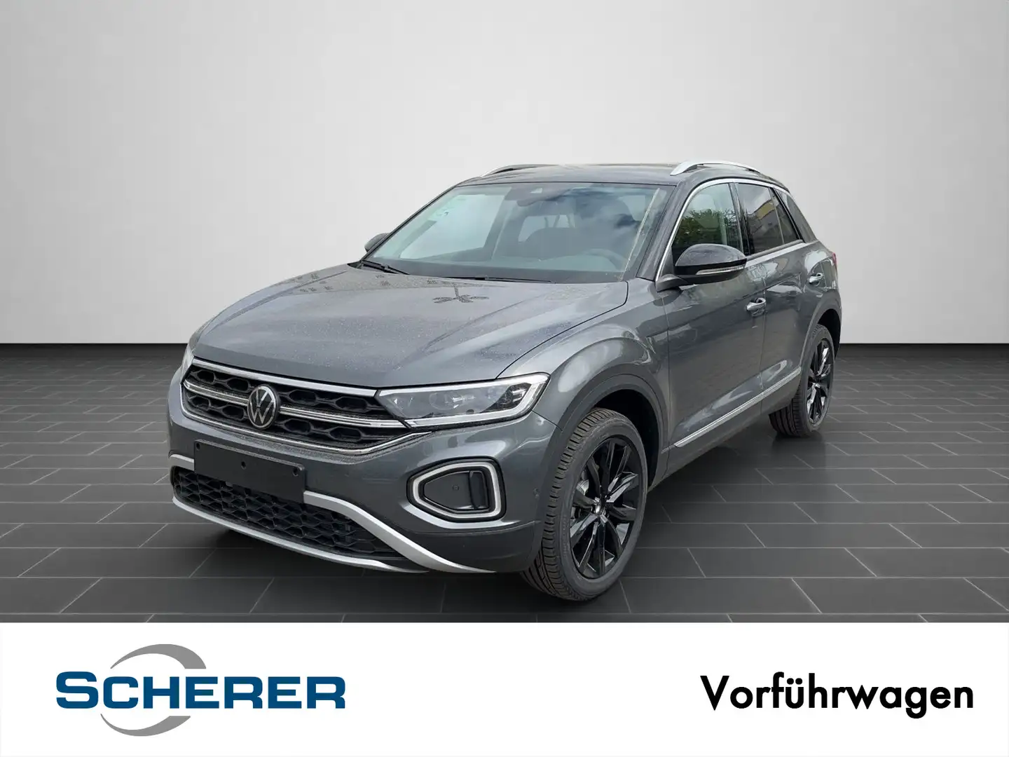 Volkswagen T-Roc Style 1.5 TSI DSG IQ DRIVE NAVI KAMERA 18" Grigio - 1