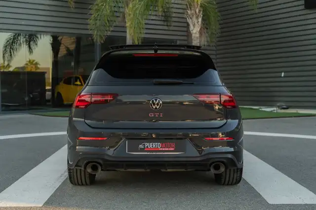 Volkswagen Golf view 5