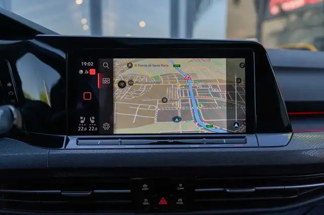 Volkswagen Golf view 10