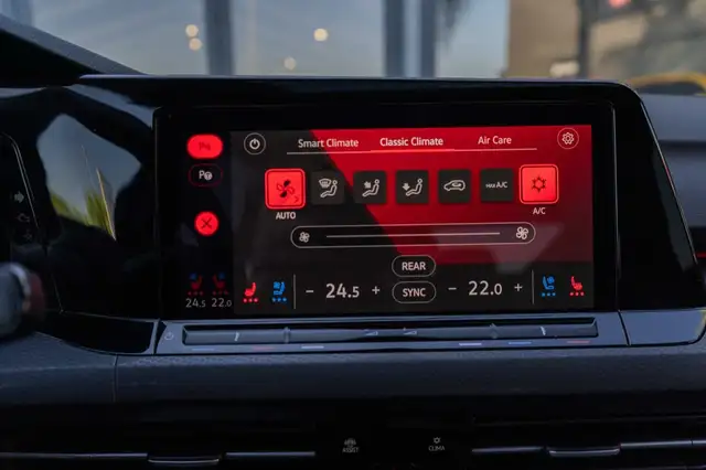 Volkswagen Golf view 15