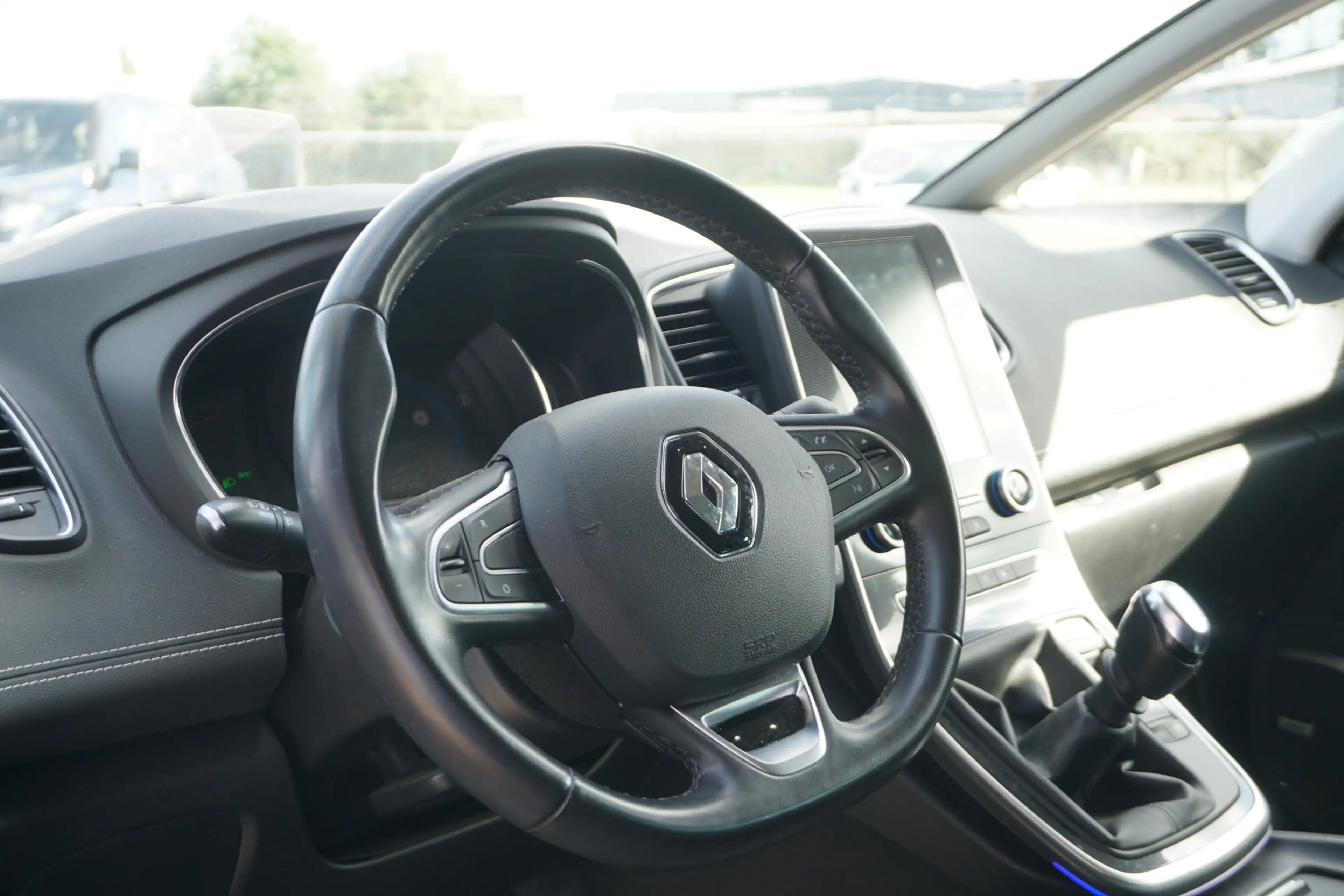 Renault Grand Scenic 1.2 TCe Bose 7p. | TREKHAAK | CAMERA | NL AUTO | — photo 17