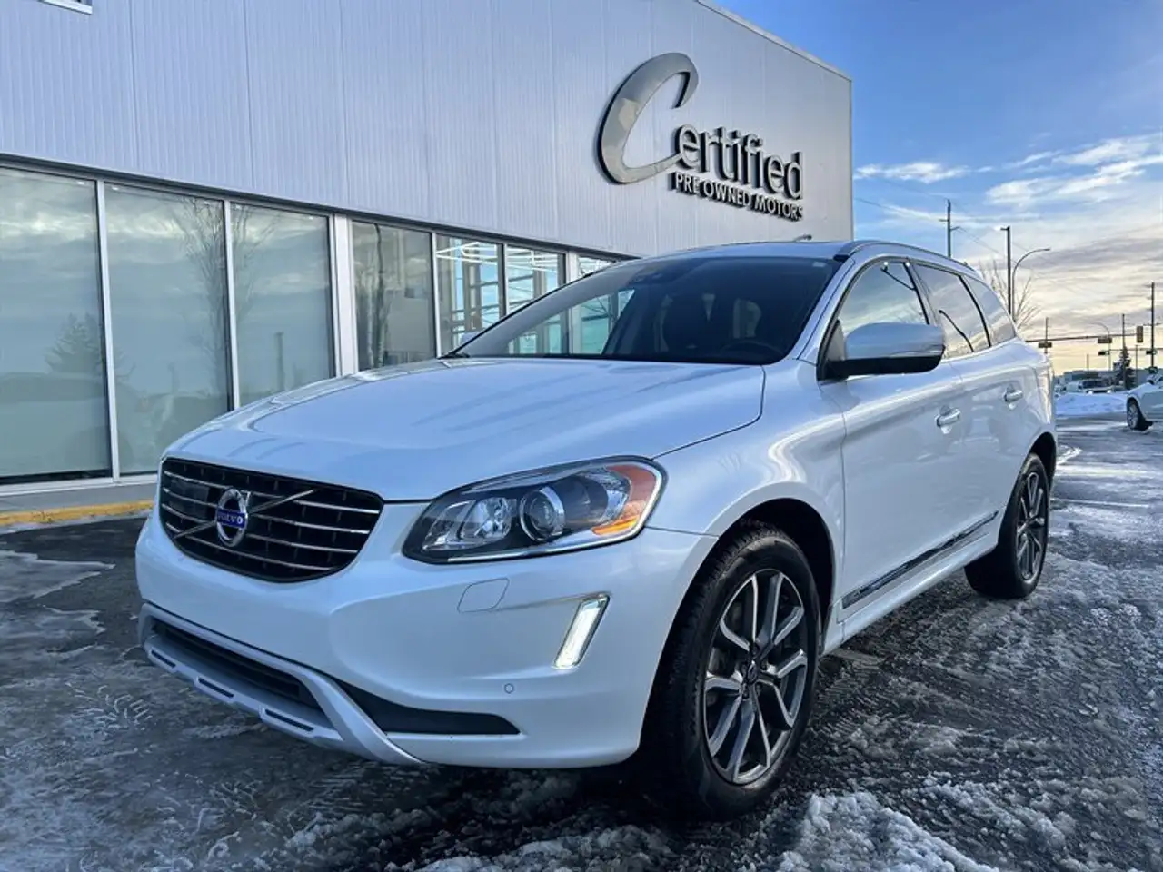 2016 Volvo XC60