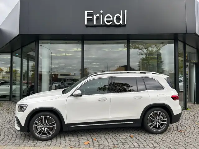Mercedes-Benz GLB 35 AMG 4M Pano Burmes AHK Night LED 7 Sitzer
