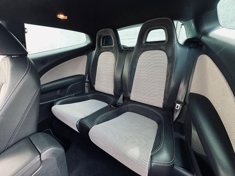 Volkswagen Scirocco 2.0 TDI Autom.*Xenon*Pano*Tempo*TÜV Neu — photo 9