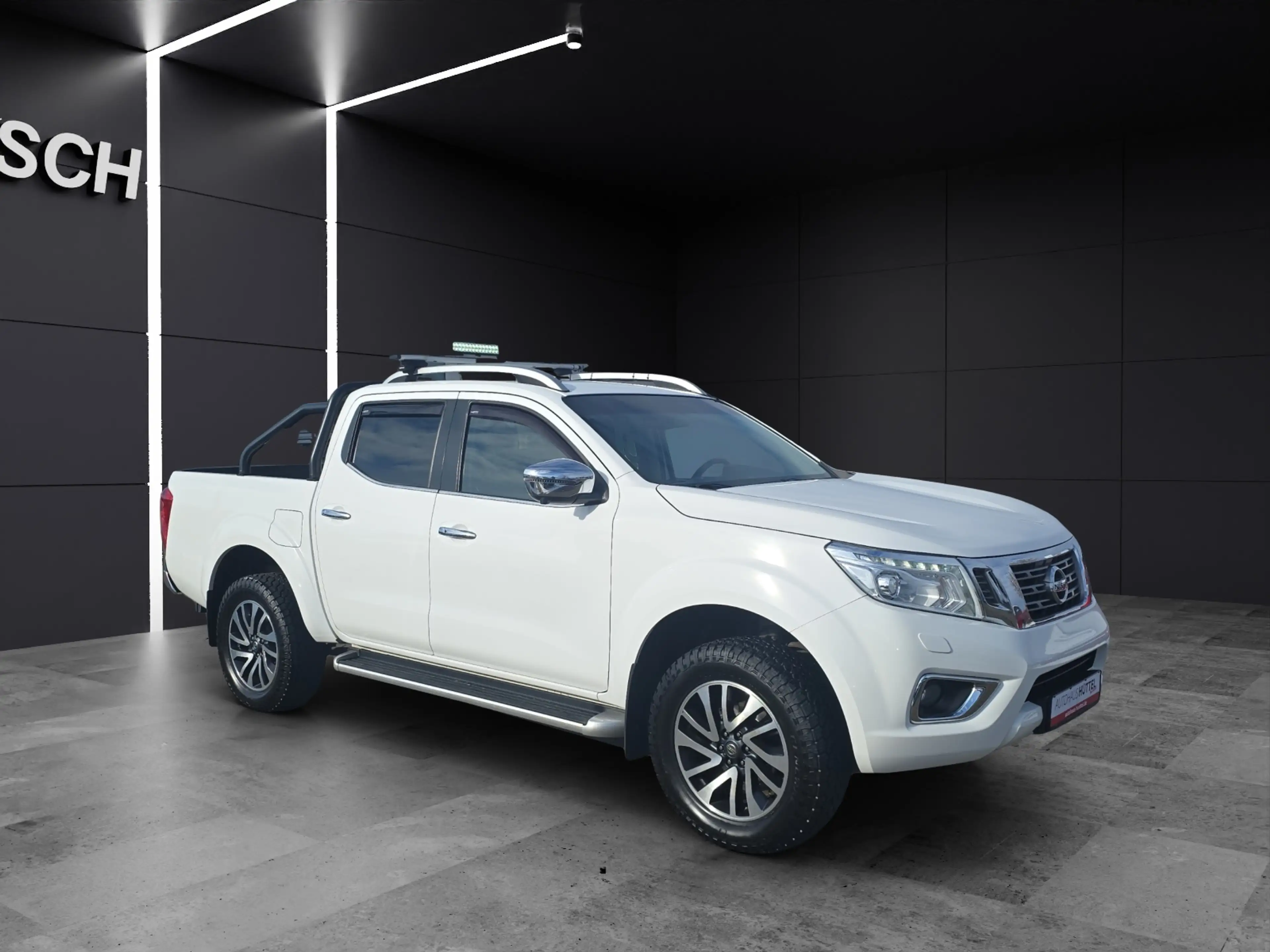 Nissan Navara NP300 Tekna Double Cab 4x4 LED Navi AHK SHZ Kamera — photo 7