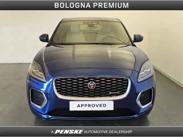 Jaguar E-Pace view 8