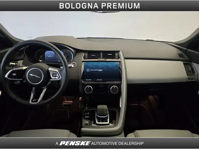Jaguar E-Pace view 4