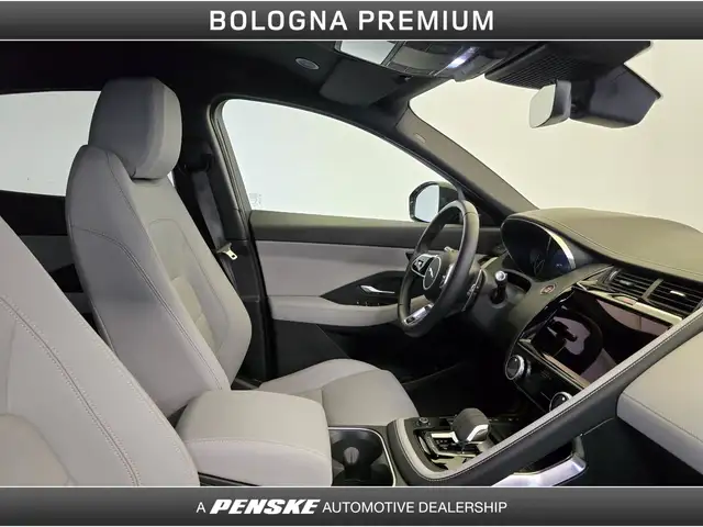 Jaguar E-Pace view 3