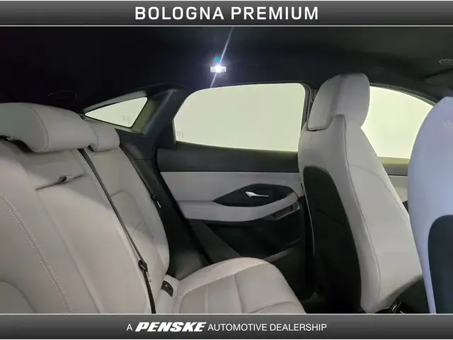 Jaguar E-Pace view 5