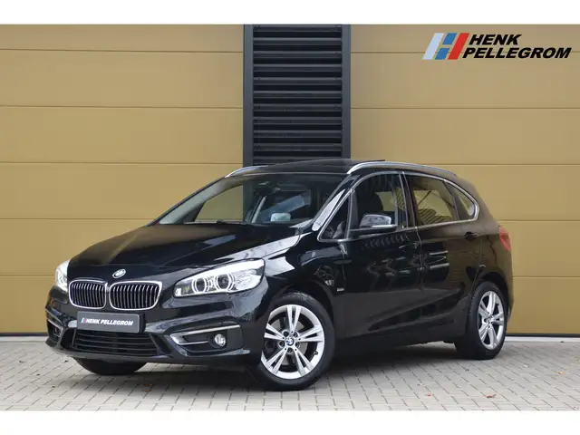 BMW 220 2-serie Active Tourer 220i Centennial High Executi