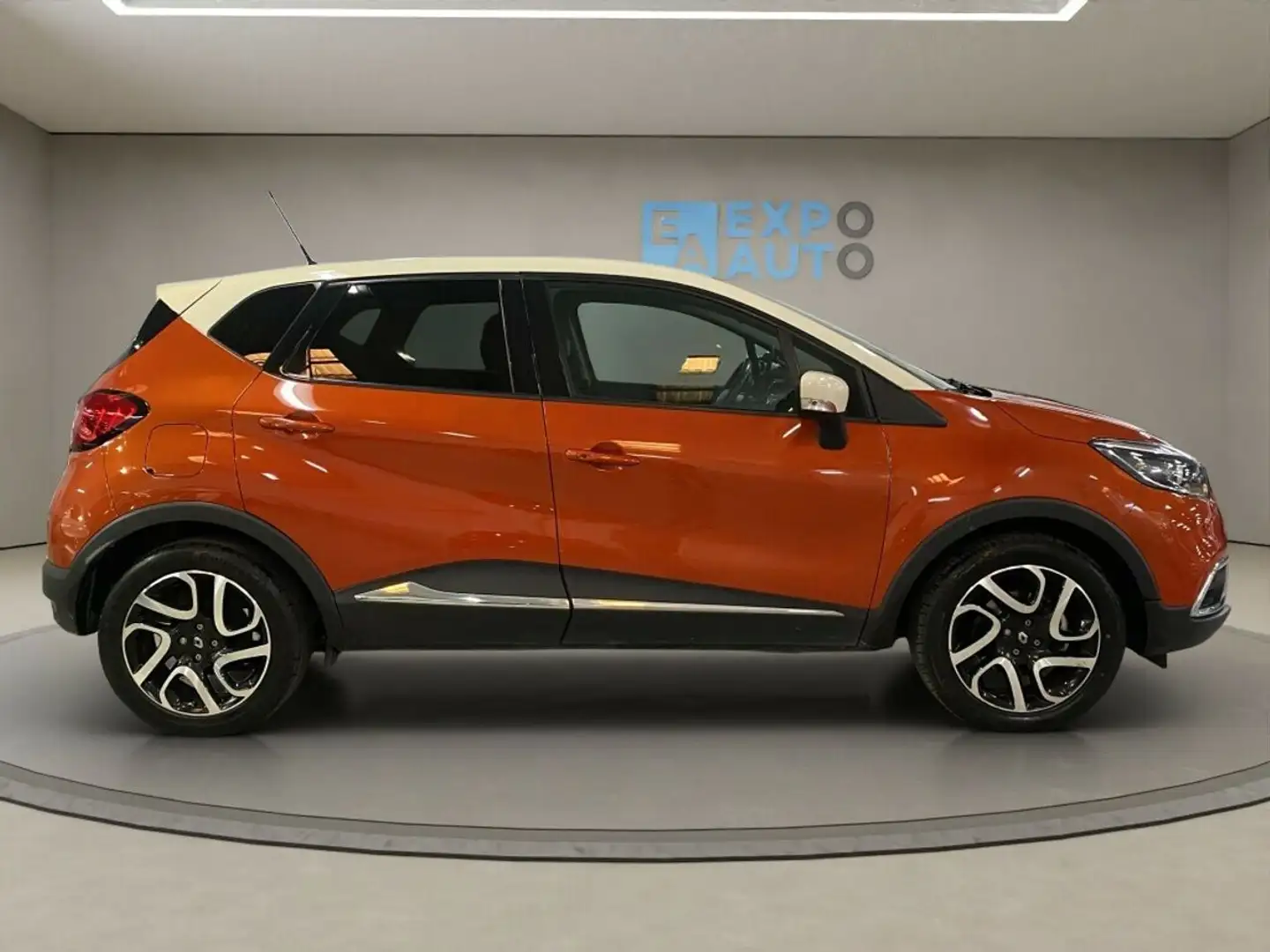 Renault Captur 1.5dCi Zen eco2 EDC 90 Portocaliu - 2