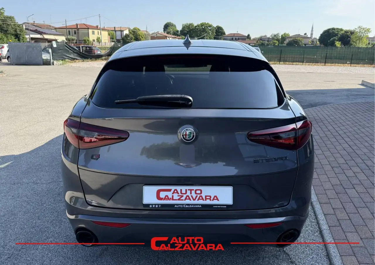 Alfa Romeo Stelvio 2021 — фото 7