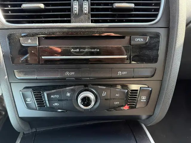 Audi A4 view 15