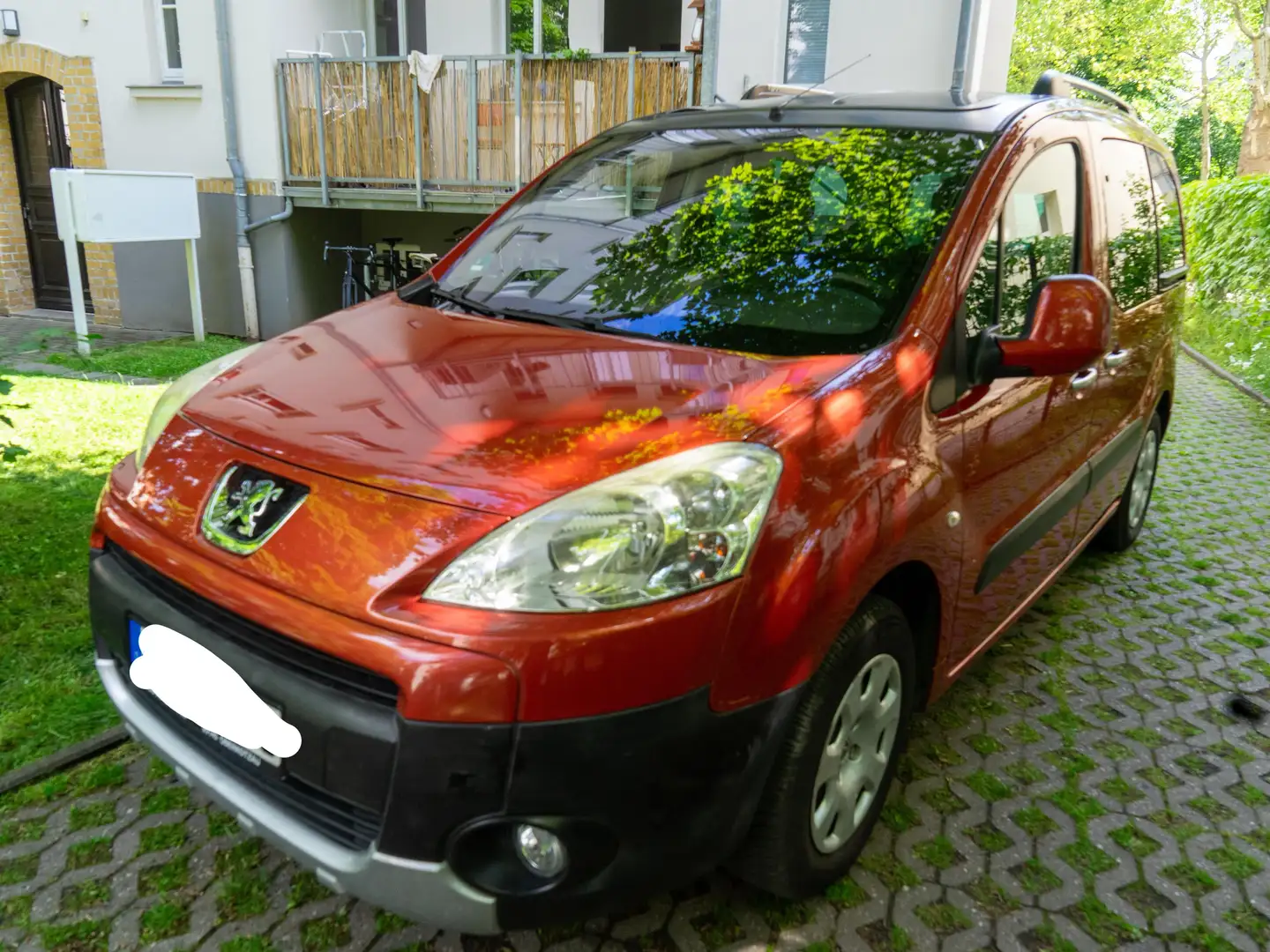 Peugeot Partner Partner Tepee 110 Family Orange - 1