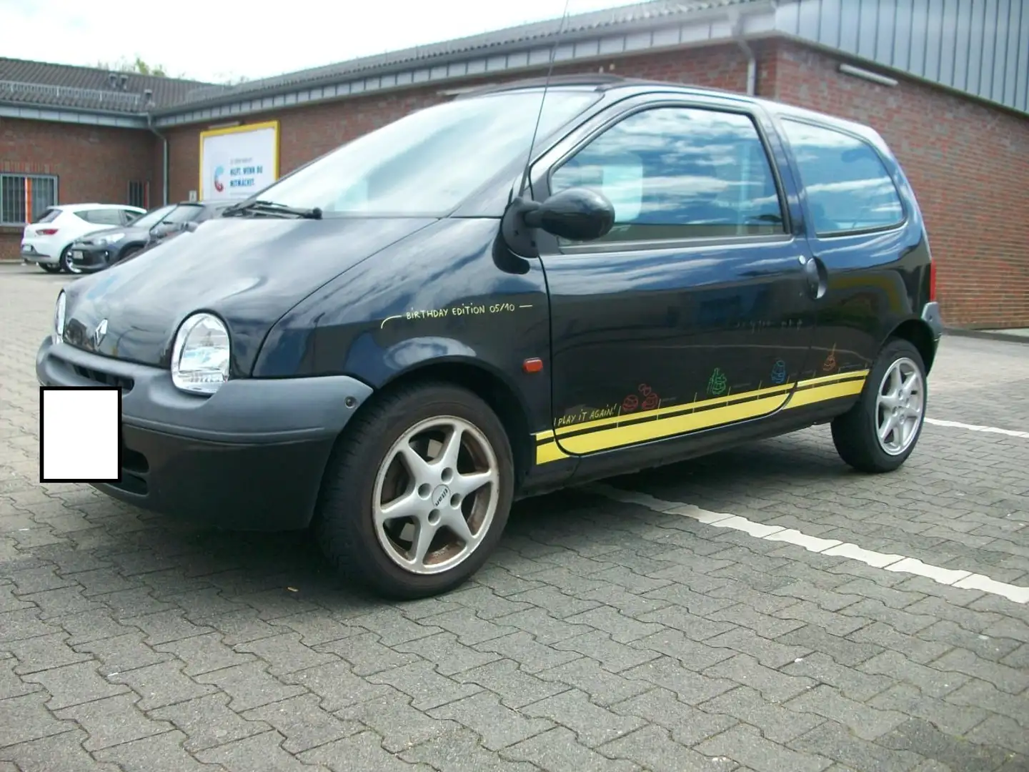 Renault Twingo 1.2 Sondermodell Panoramadach TÜV neu Negro - 1
