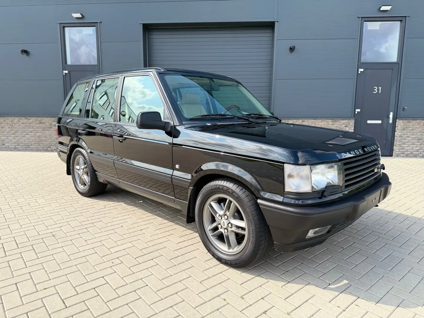 Land Rover Range Rover 4.6 HSE Cleanest one on the market only 104.000 km Negro - 1