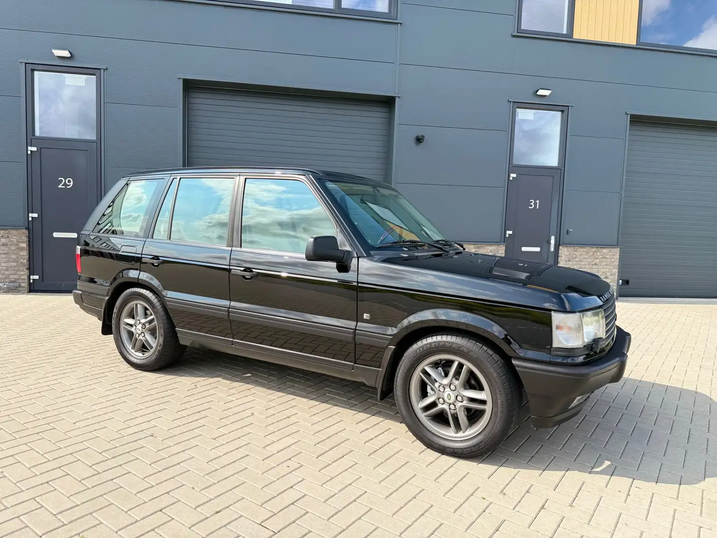 Land Rover Range Rover 4.6 HSE Cleanest one on the market only 104.000 km Negro - 2