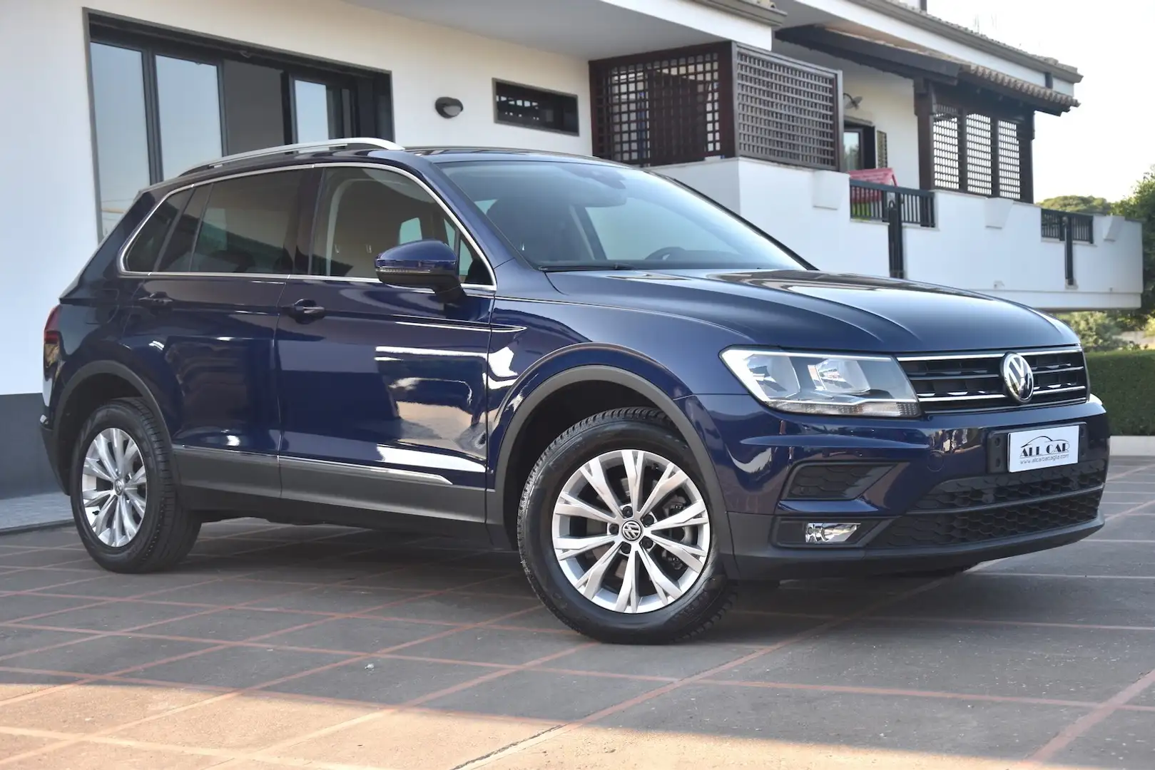 Volkswagen Tiguan 2.0 TDI SCR DSG 4MOTION Business BMT Blu/Azzurro - 1