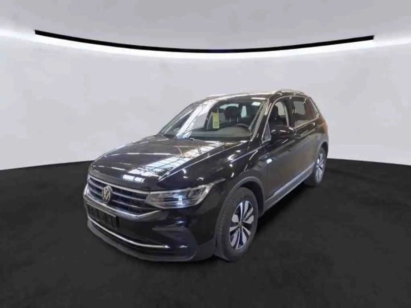 Volkswagen Tiguan Move 2.0 TDI DSG Zwart - 1