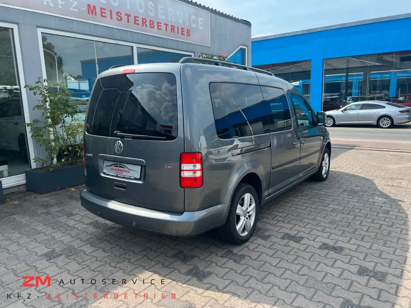 Volkswagen Caddy Kasten/Kombi Maxi Roncalli Grau - 2