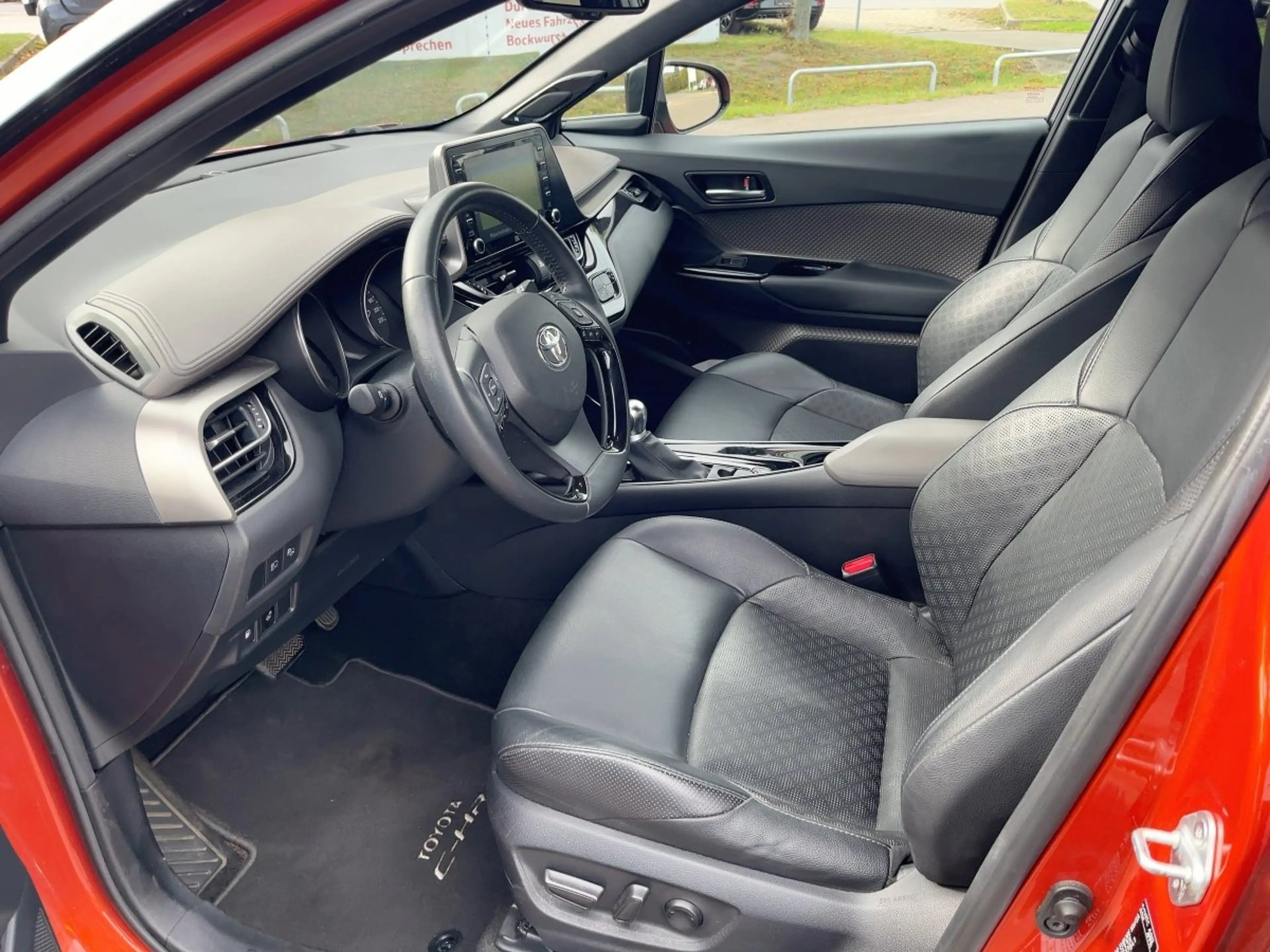 Toyota C-HR 2.0 Hybrid Orange Edition Navi*JBL*ACC*KAM — photo 10