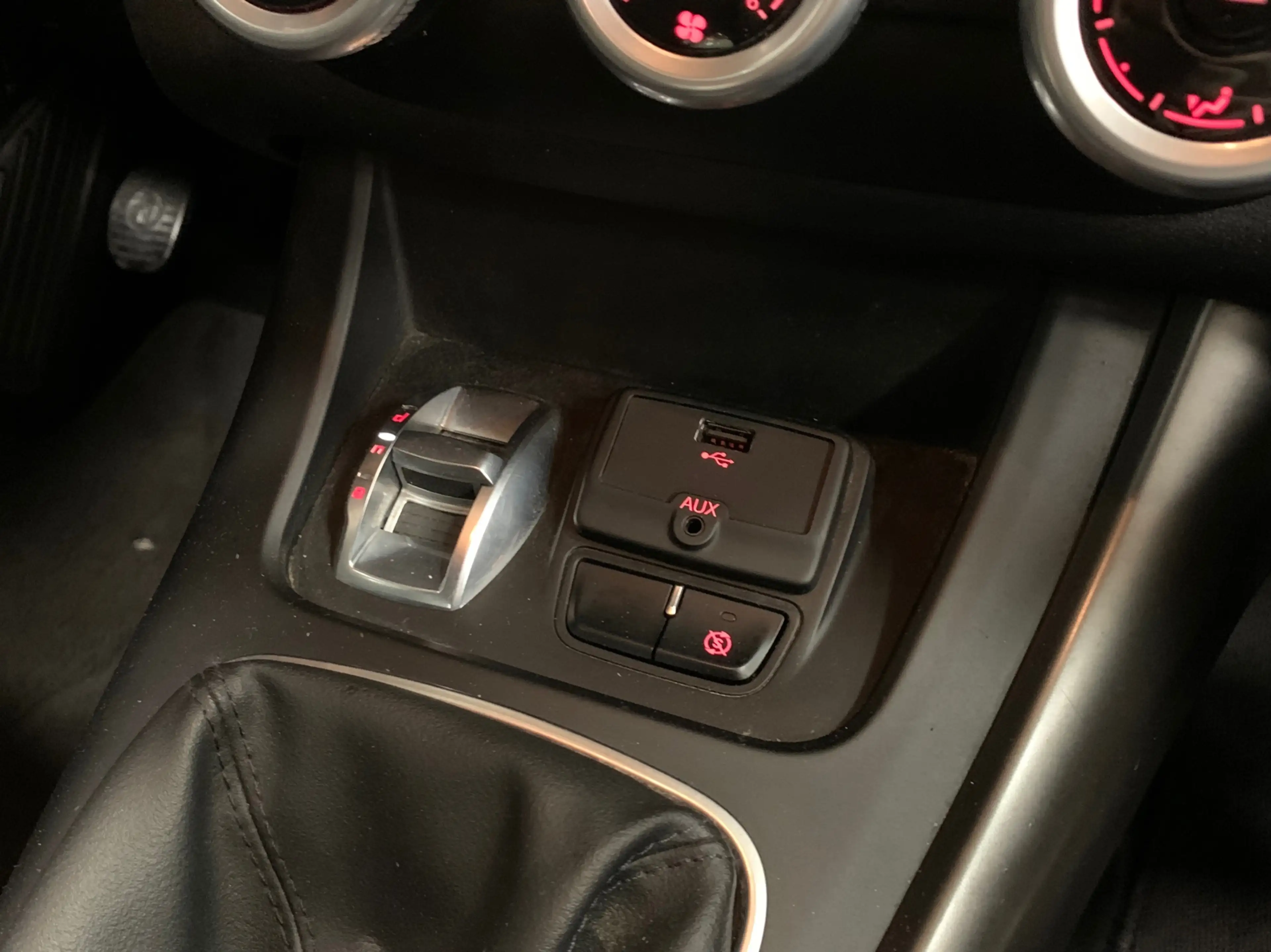 Alfa Romeo Giulietta 1.4 T Distinctive|Airco| — photo 18