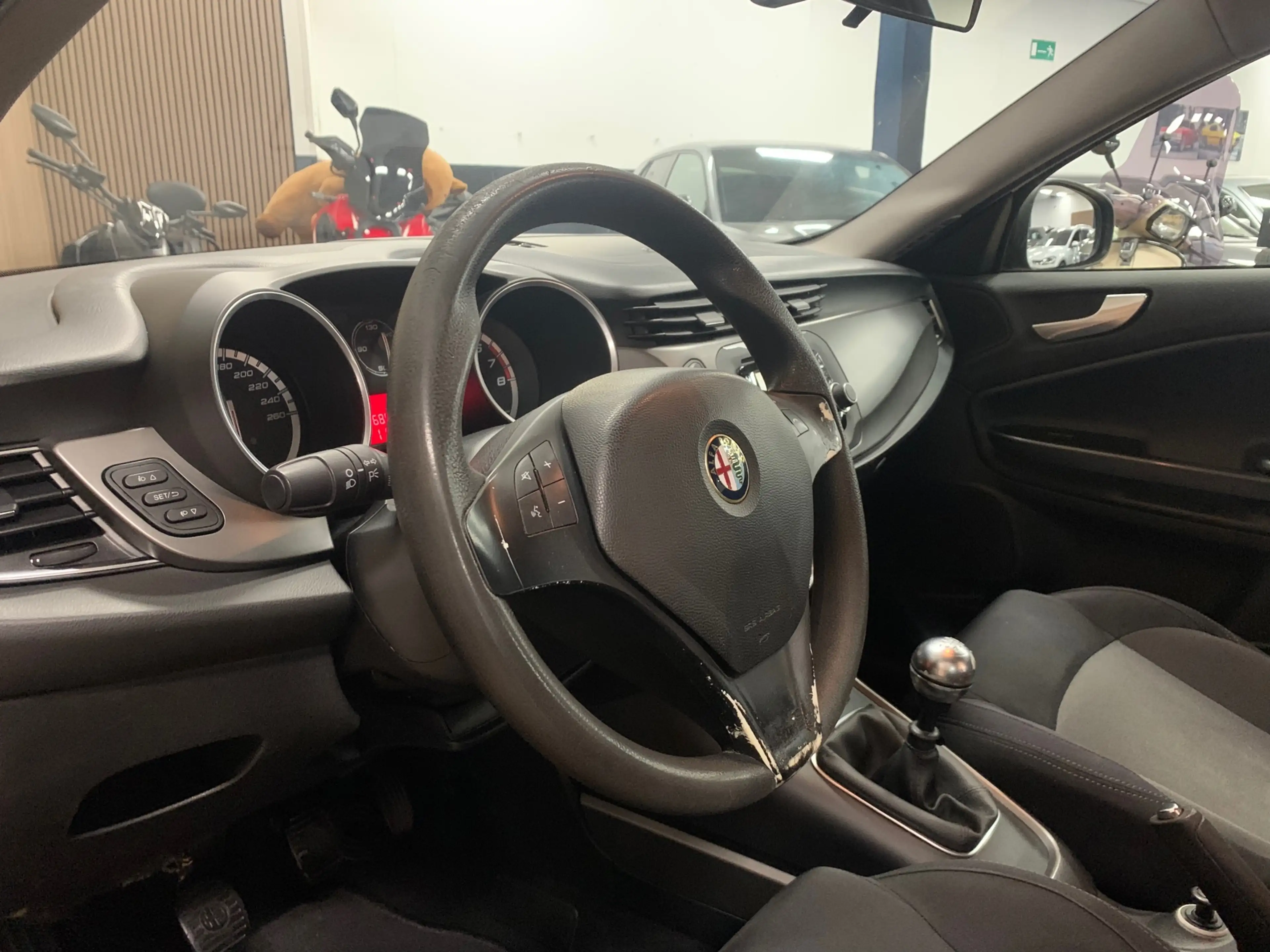 Alfa Romeo Giulietta 1.4 T Distinctive|Airco| — photo 8