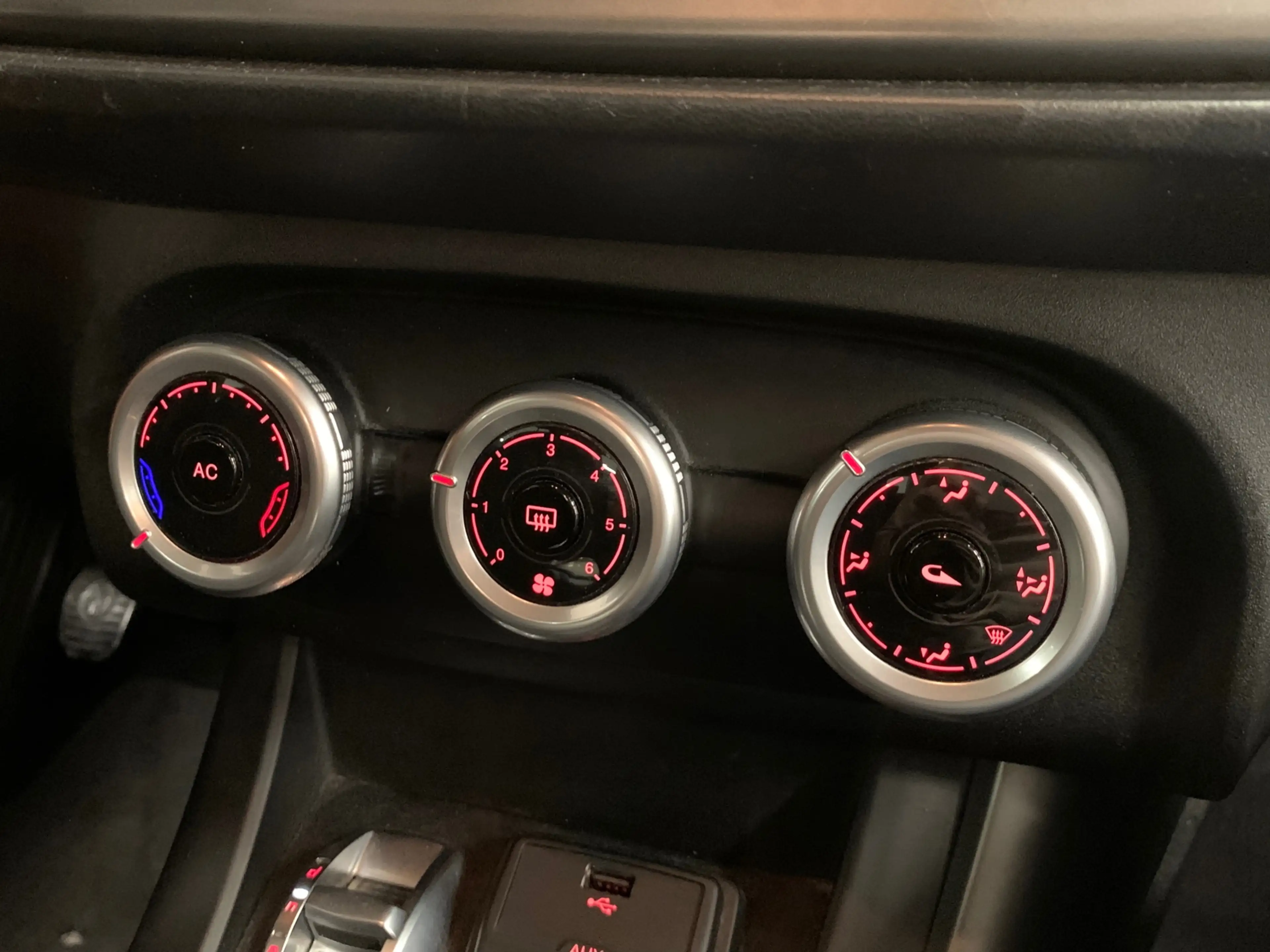 Alfa Romeo Giulietta 1.4 T Distinctive|Airco| — photo 17