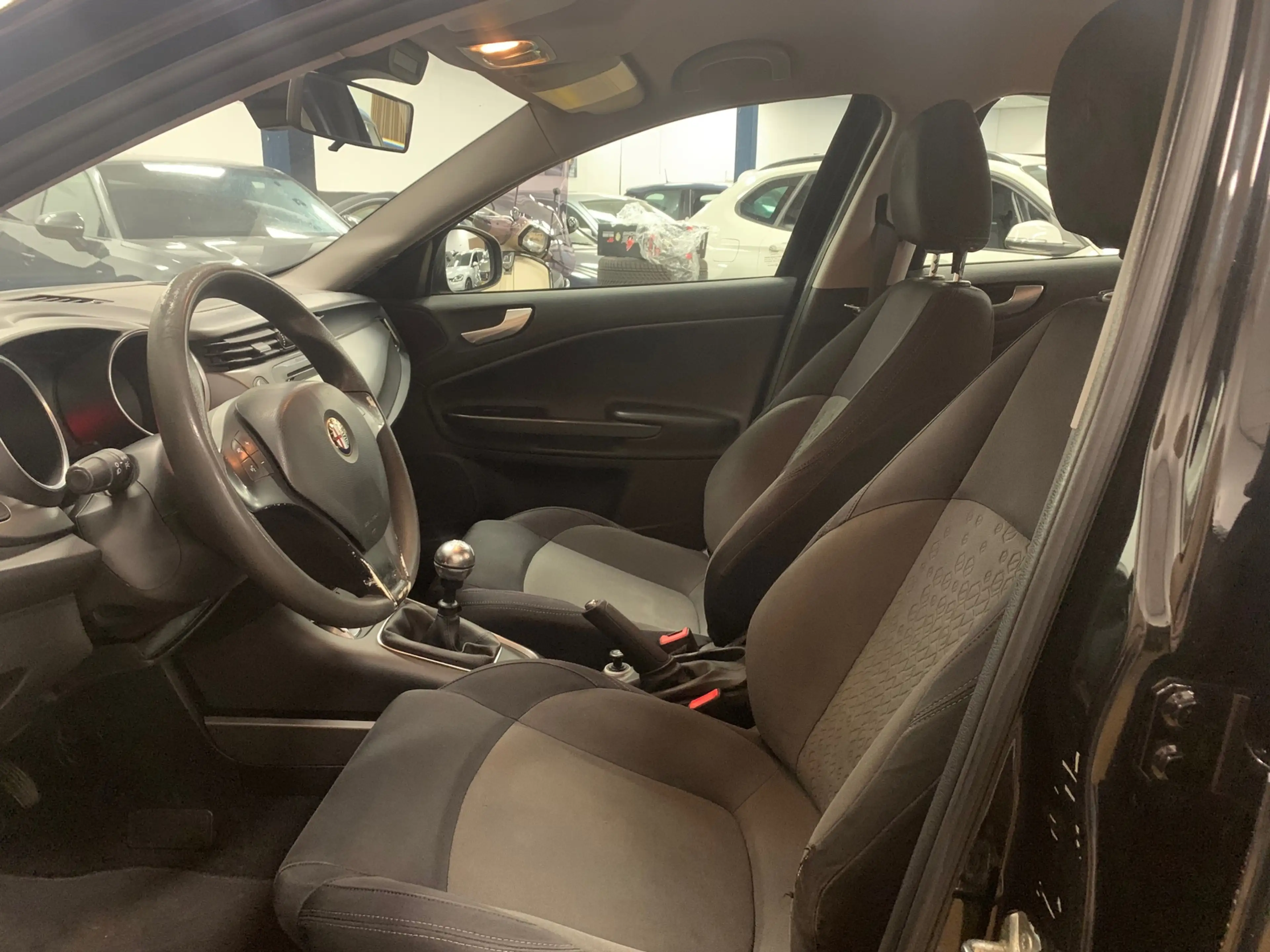 Alfa Romeo Giulietta 1.4 T Distinctive|Airco| — photo 7