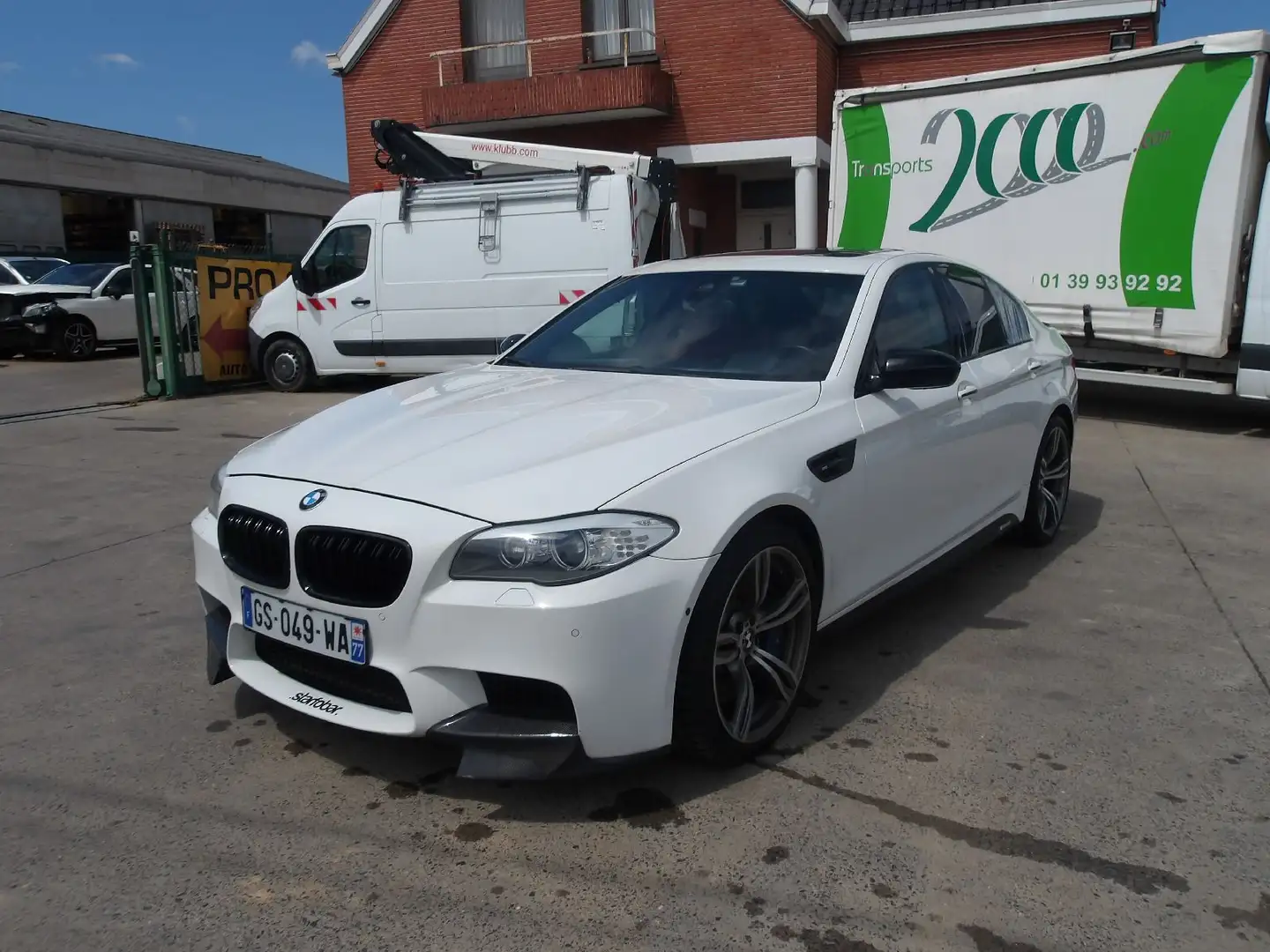 BMW M5 White - 1