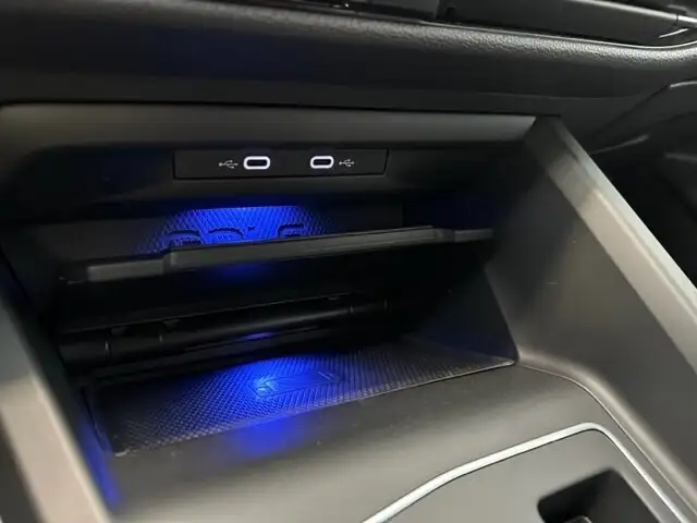 Volkswagen Golf view 25