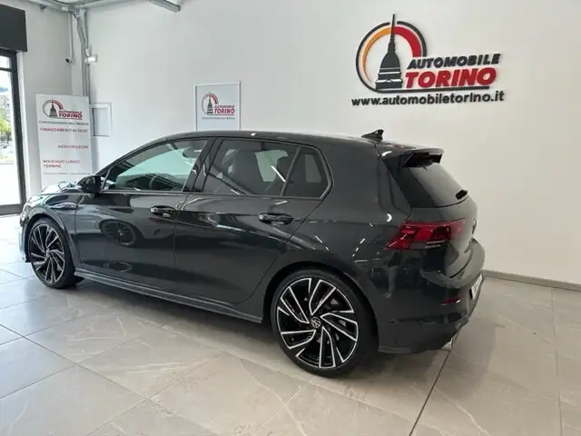 Volkswagen Golf view 6