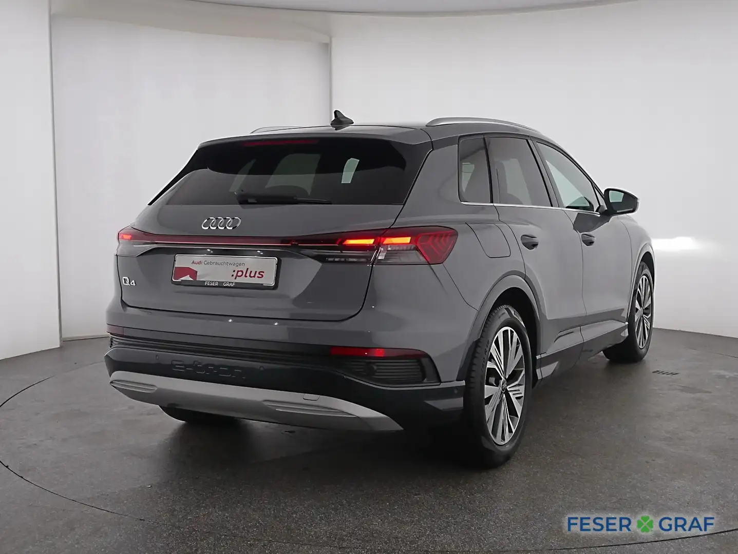 Audi Q4 e-tron 40 e-tron LED / ACC / Sitzheizung / Kamera / Navi Grau - 2