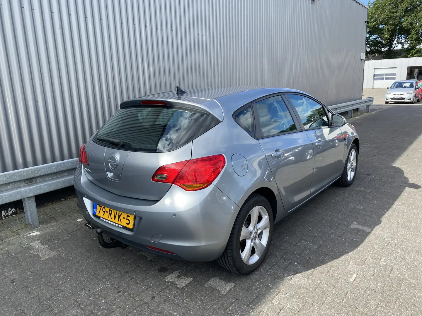Opel Astra 1.4 Turbo Edition A/C, CC, PDC, MultiMediaSys, LM, Grijs - 2