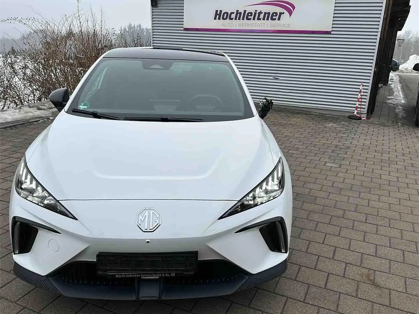 MG MG4 MG MG4 Luxury 64 kWh*Klimaaut*SH*e-Sitze*Teilleder Blanc - 2