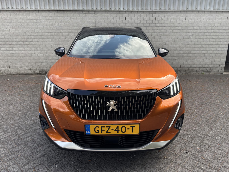 Peugeot 2008 1.2 PureTech GT 155PK | Schuif-kanteldak | Trekhaa — photo 2