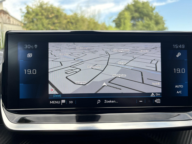 Peugeot 2008 1.2 PureTech GT 155PK | Schuif-kanteldak | Trekhaa — photo 15