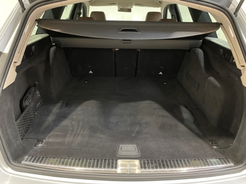 Mercedes-Benz E 400 Td 4M AMG-Line EU6d Leder Navi LED ACC StandHZG — photo 7