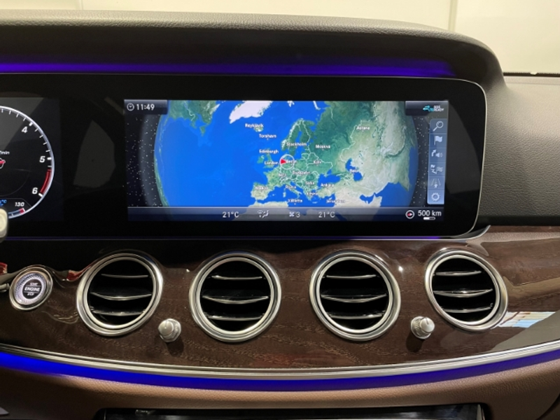 Mercedes-Benz E 400 Td 4M AMG-Line EU6d Leder Navi LED ACC StandHZG — photo 12