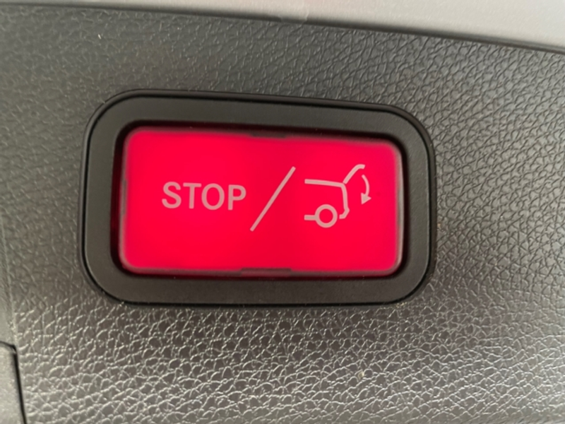 Mercedes-Benz E 400 Td 4M AMG-Line EU6d Leder Navi LED ACC StandHZG — photo 9