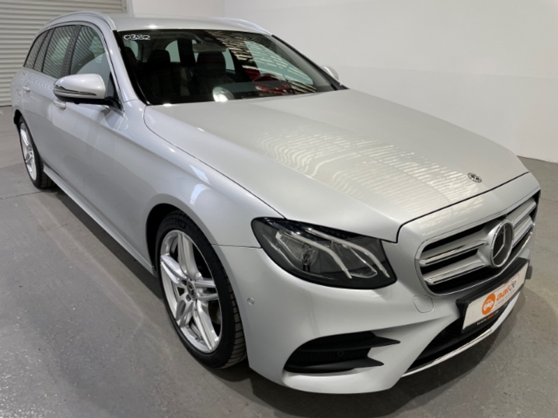 Mercedes-Benz E 400 Td 4M AMG-Line EU6d Leder Navi LED ACC StandHZG — photo 4