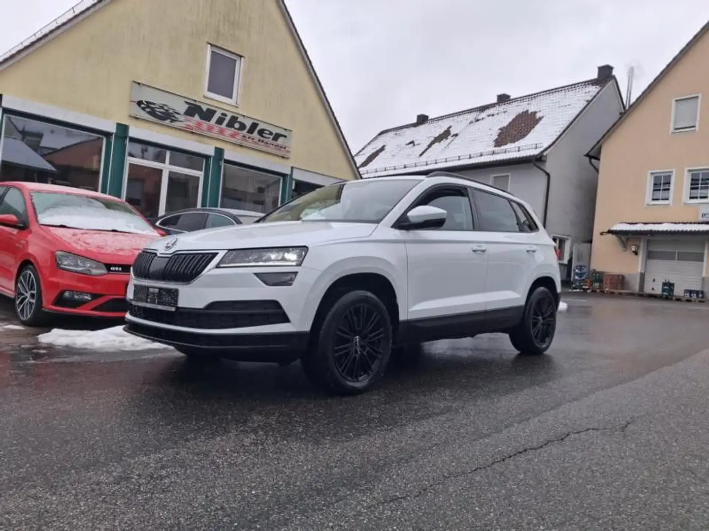 Skoda Karoq 1.0 TSI Ambition LED+KAMERA+SITZHZ.+1.HAND Weiß - 1
