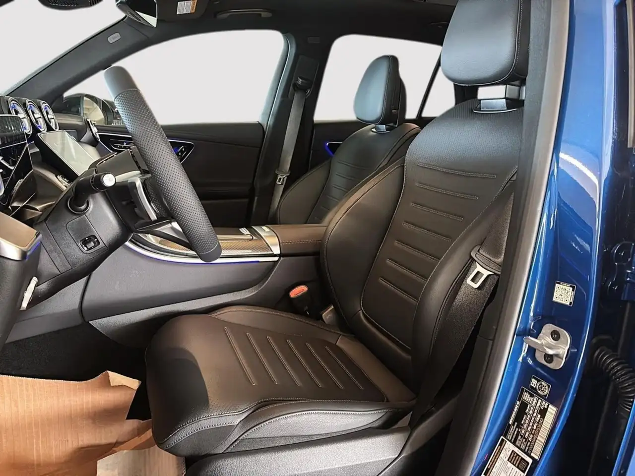 Mercedes-Benz GLC снимка Mercedes-Benz GLC